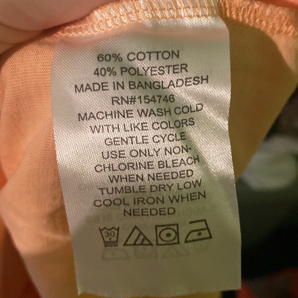 Graphic Tee - Picture 6 of 6